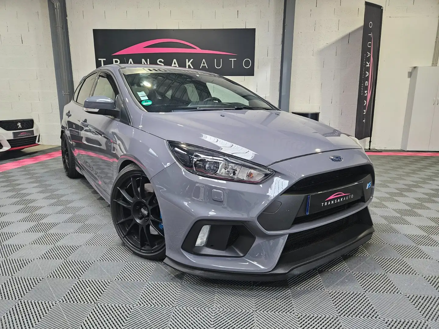 Ford Focus RS Blanc - 1