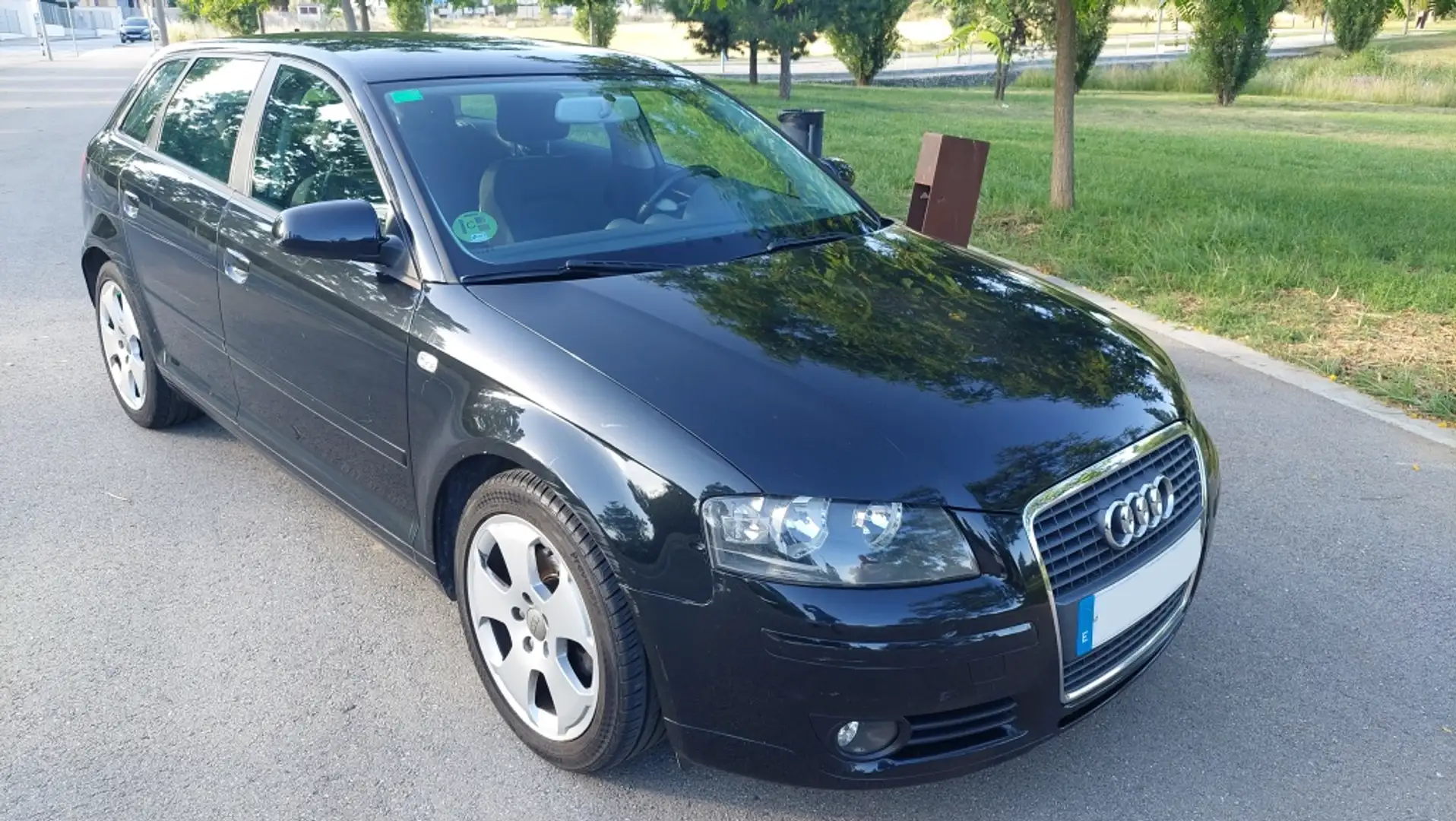 Audi A3 Sportback 1.4 TFSI Attraction Nero - 1