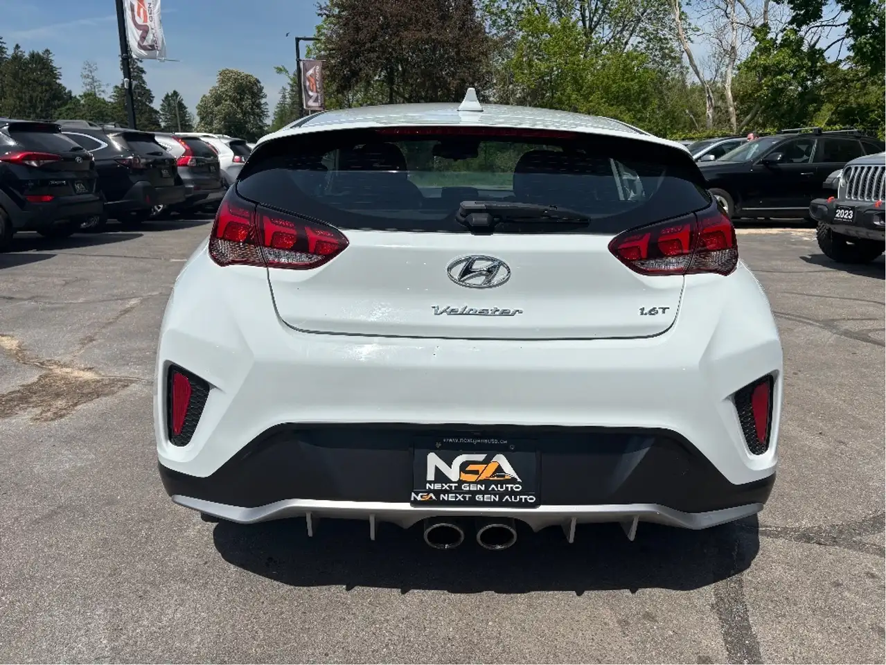 Hyundai VELOSTER снимка Hyundai VELOSTER