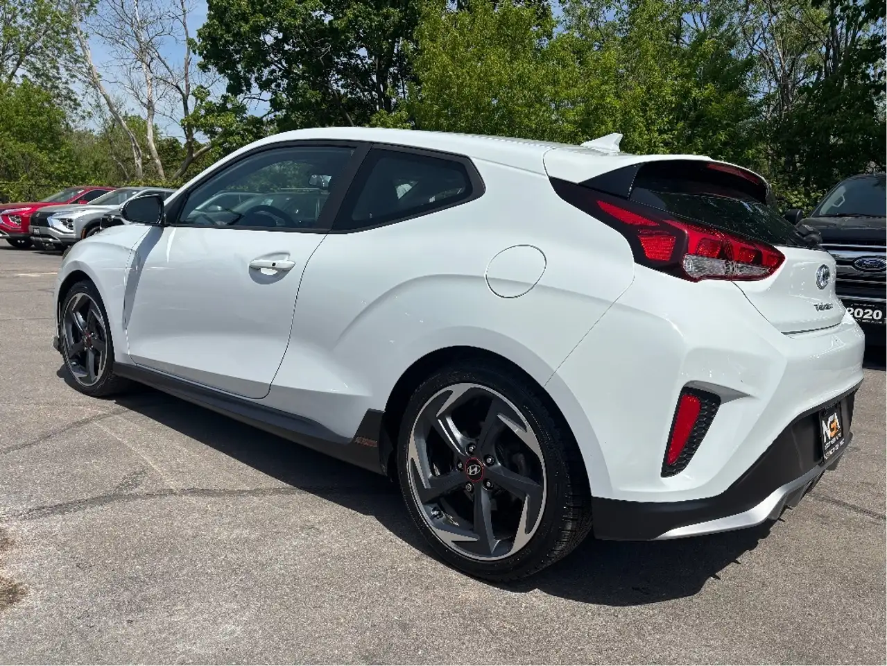 Hyundai VELOSTER снимка Hyundai VELOSTER