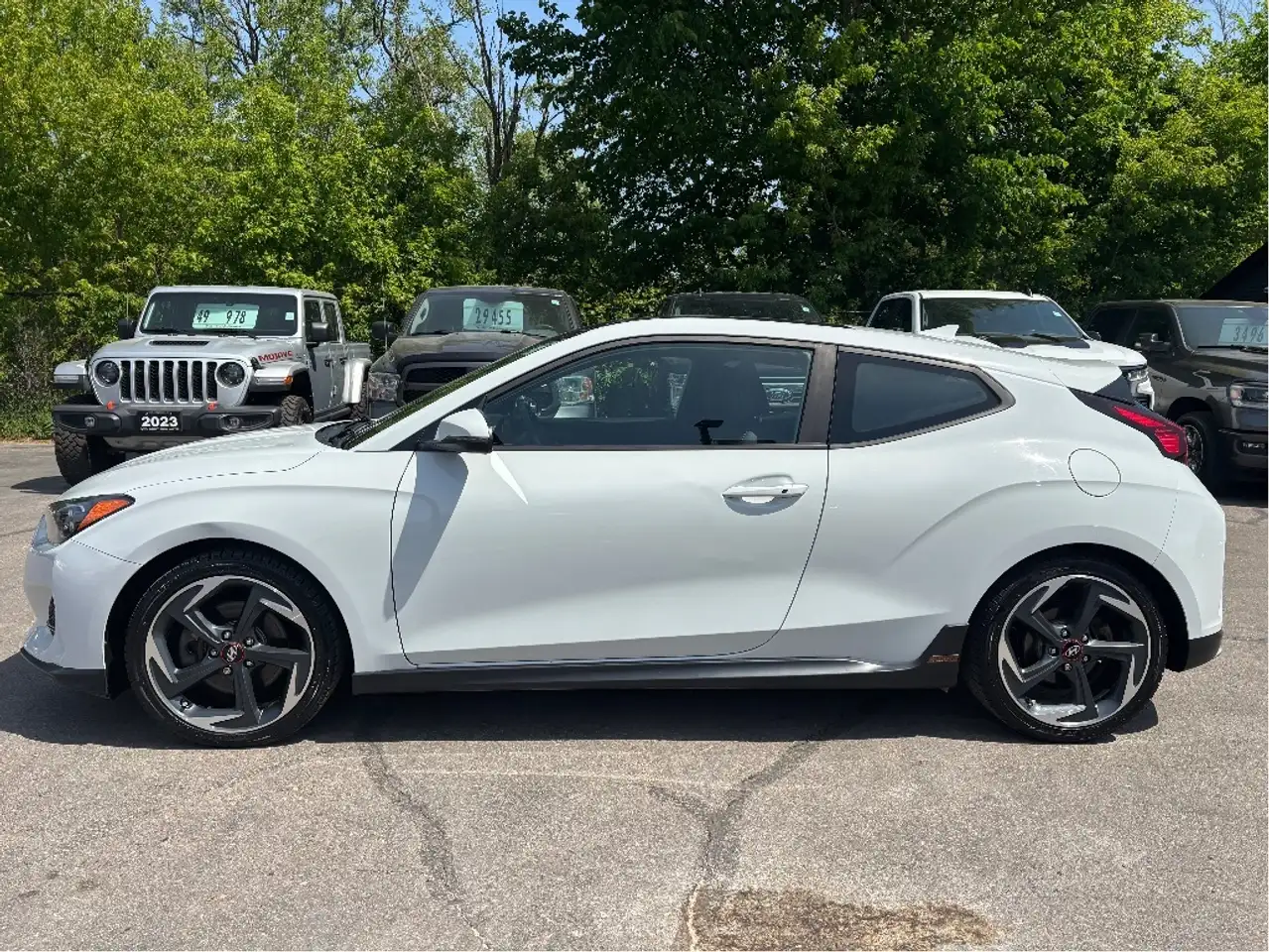 Hyundai VELOSTER снимка Hyundai VELOSTER