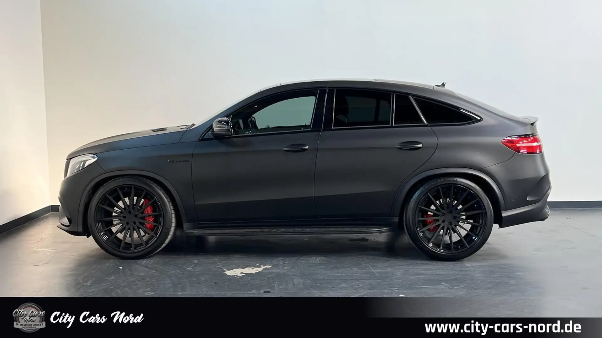 Mercedes-Benz GLE 63 AMG GLE 63 S AMG 4M-PANO-360-H&K-NIGHT-MEMORY-DISTR+ crna - 2