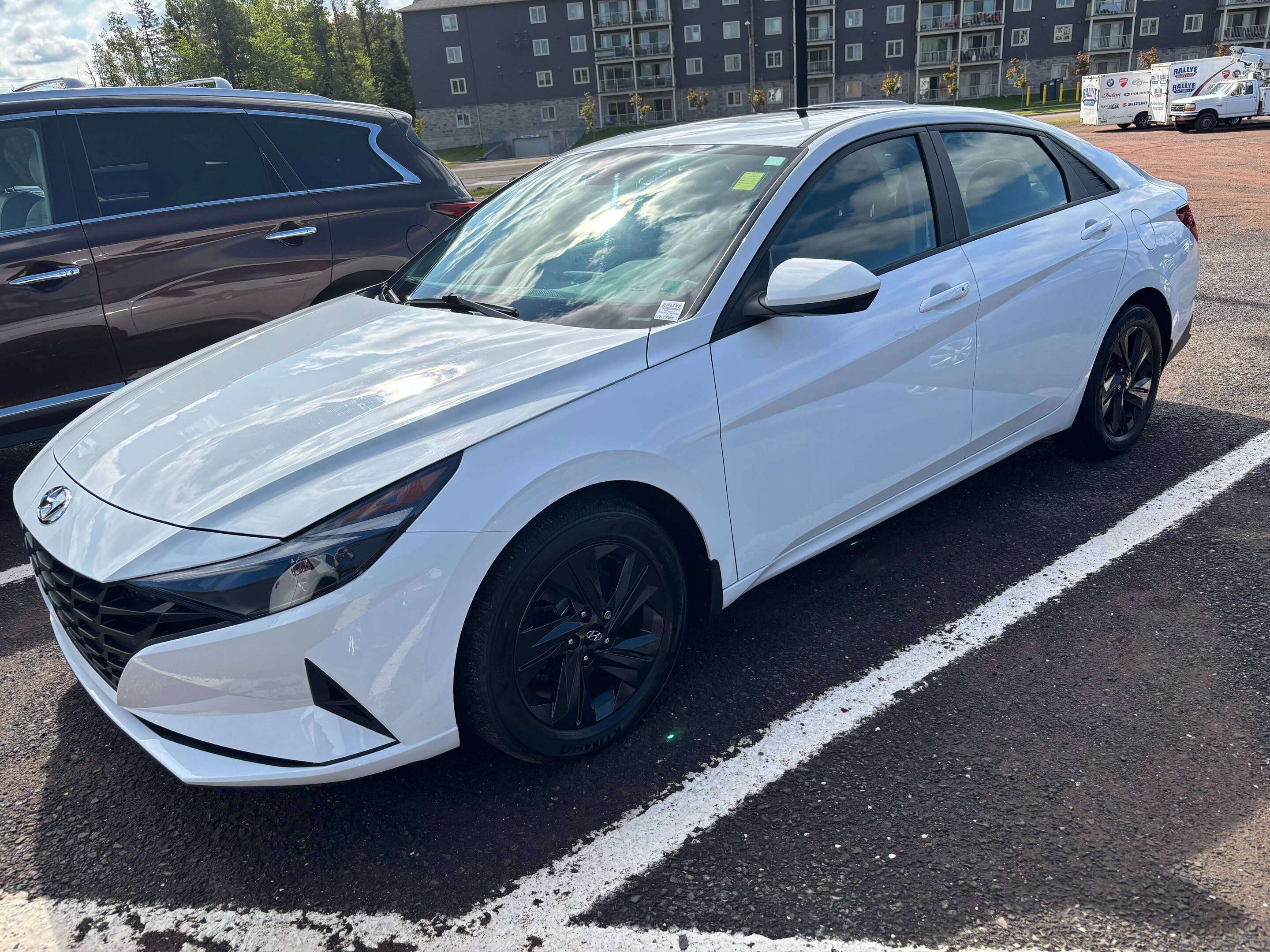 2022 Hyundai Elantra Preferred