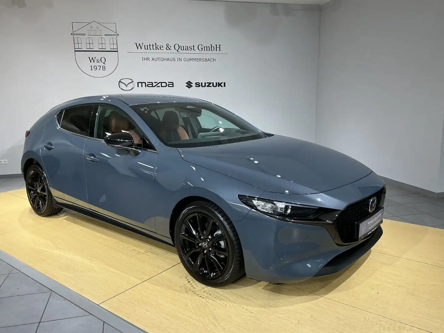 Mazda 3 Lim. 5-trg. Nagisa Automatik Grau - 2