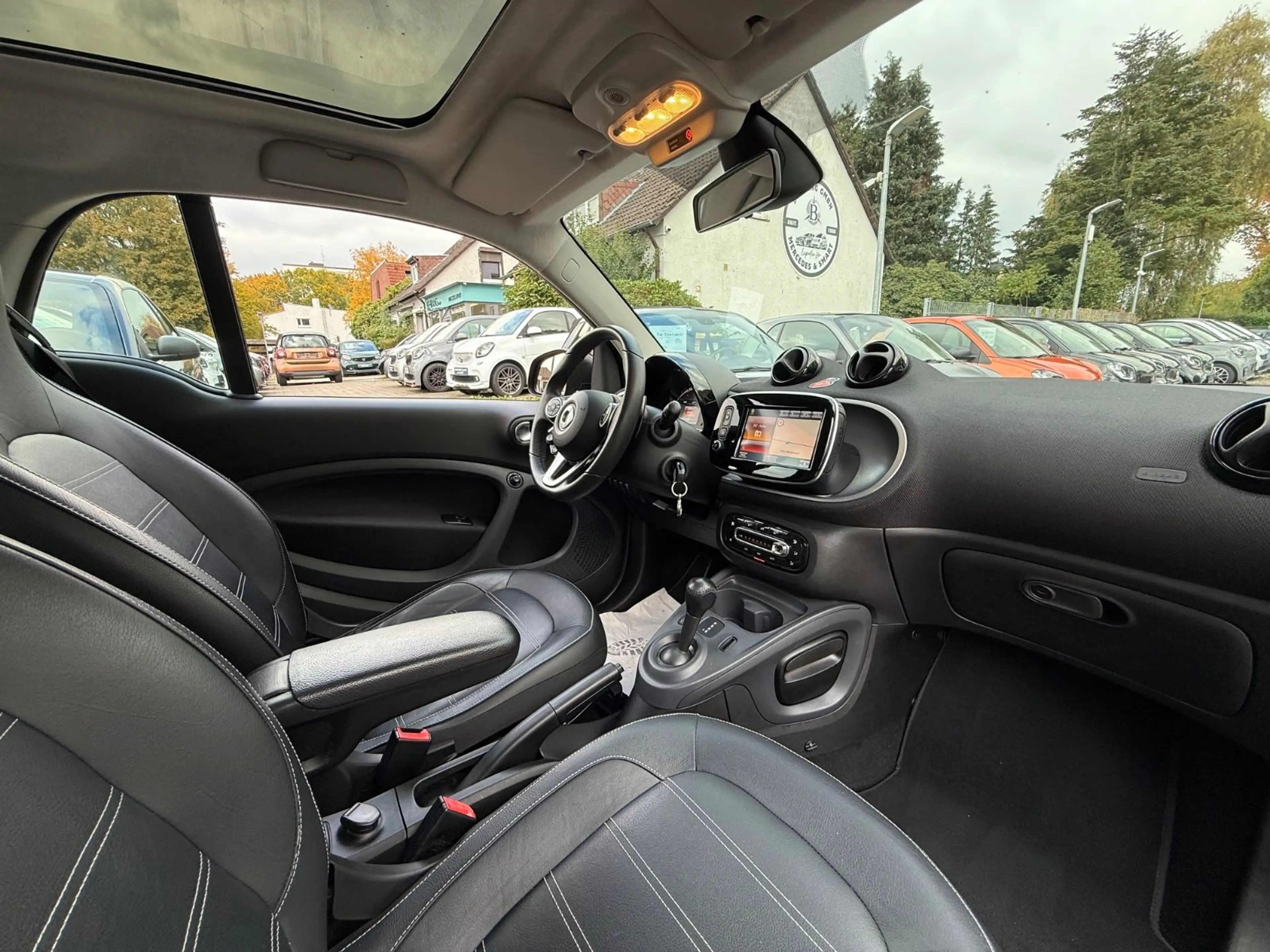smart forTwo PRIME*SPORTPAKET*NAVI*PANO*AUTOMATIK*90PS — photo 15