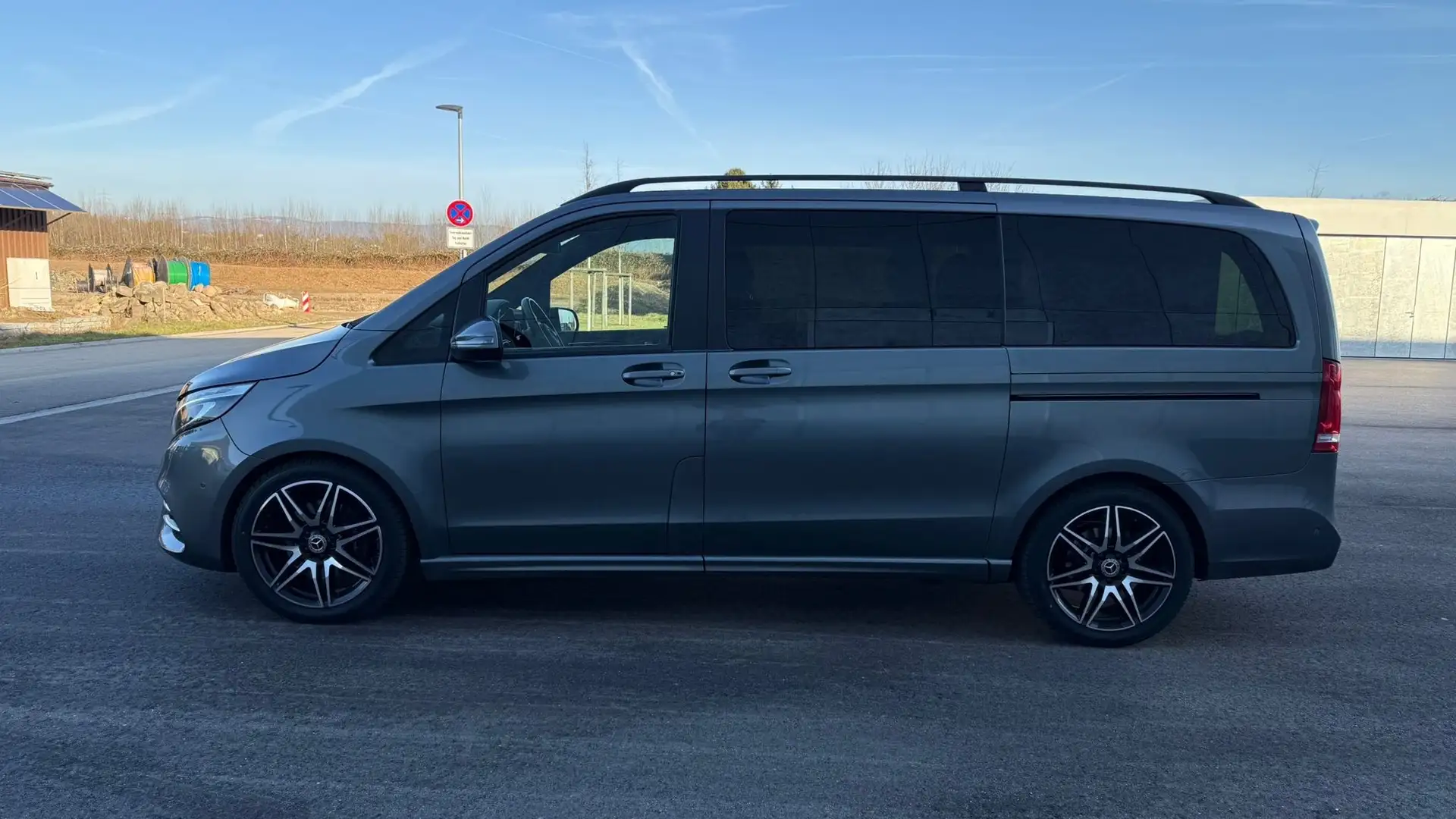 Mercedes-Benz V 250 V 250d 9G AMG Gris - 2