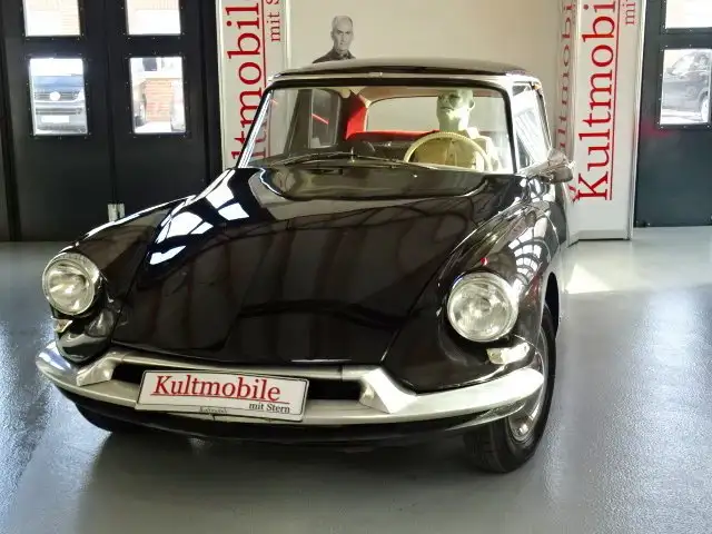 Citroen DS ID 19 DE MAITRE - Sondermodell Chapron-