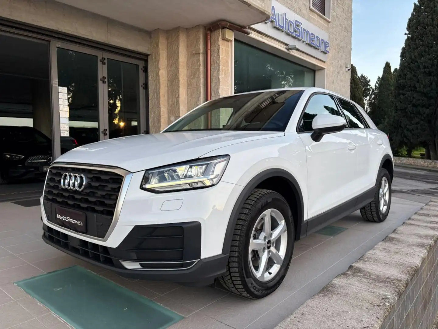 Audi Q2 30 1.6 TDI Business CAMBIO MANUALE Bianco - 1