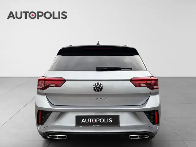 Volkswagen T-Roc view 15
