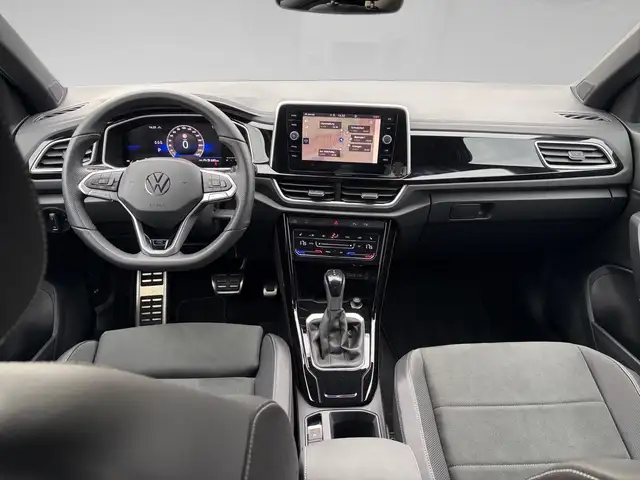 Volkswagen T-Roc view 5