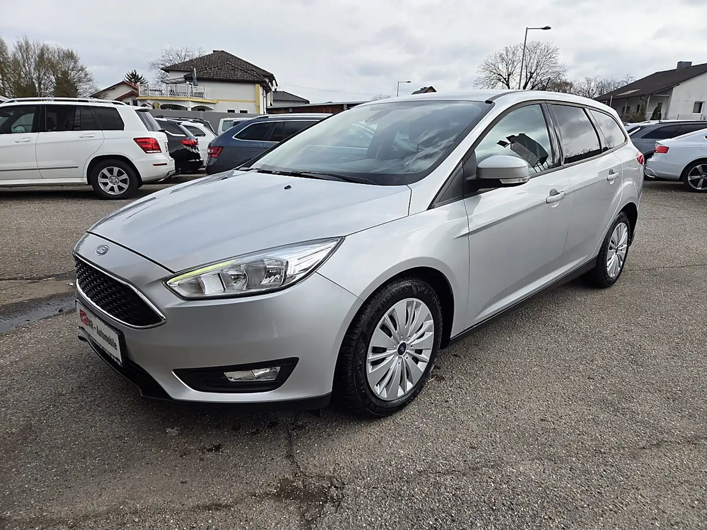 Ford Focus Traveller 1,0 EcoBoost Trend * Zahnriemen NEU * Grau - 2