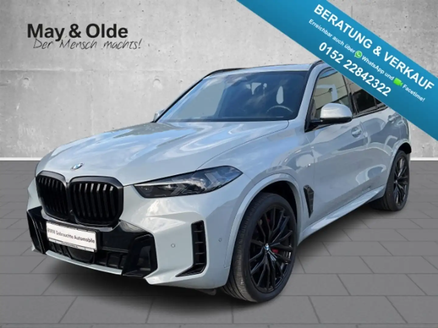 BMW X5 xDrive30d Aut M Sport Leder HUD Pano AHK SHZ Grau - 1