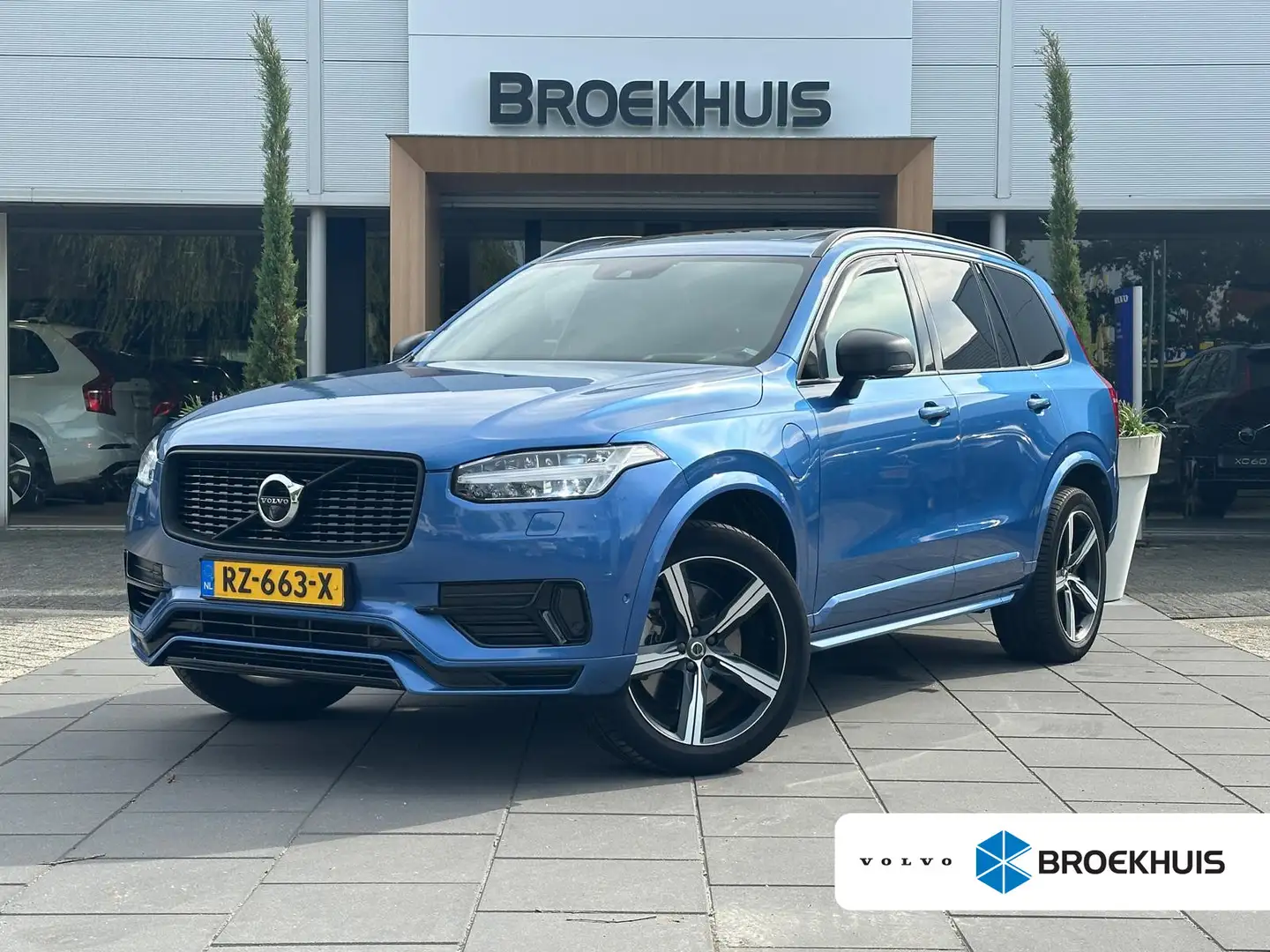 Volvo XC90 2.0 T8 Twin Engine AWD R-Design Blau - 1