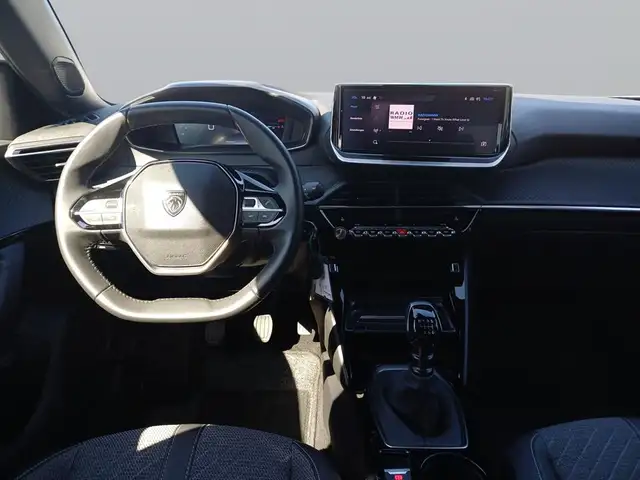 Peugeot 2008 view 10