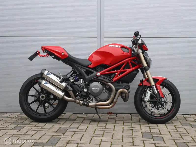 Ducati Monster 1100 - foto 7