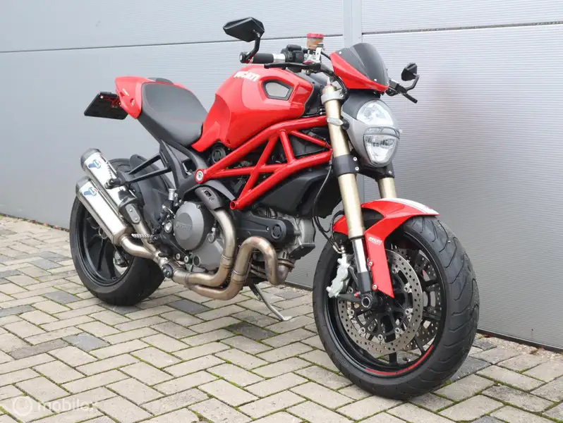 Ducati Monster 1100 - foto 6