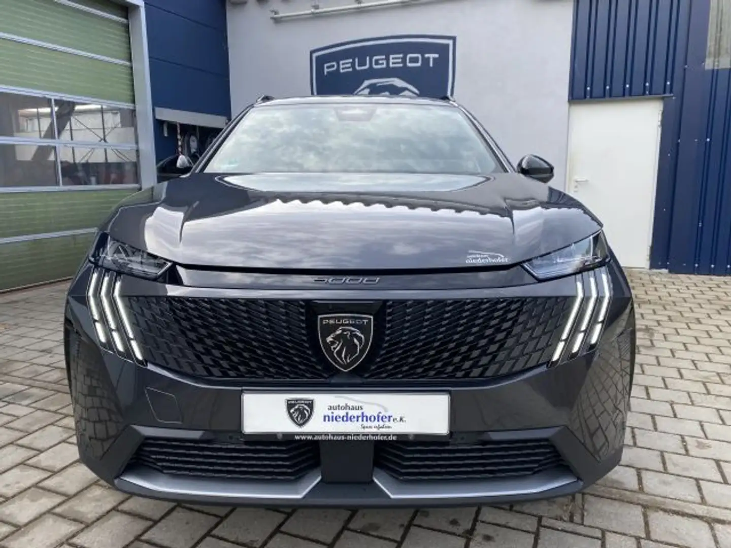 Peugeot 5008 Hybrid 136 e-DSC6 Allure - 2