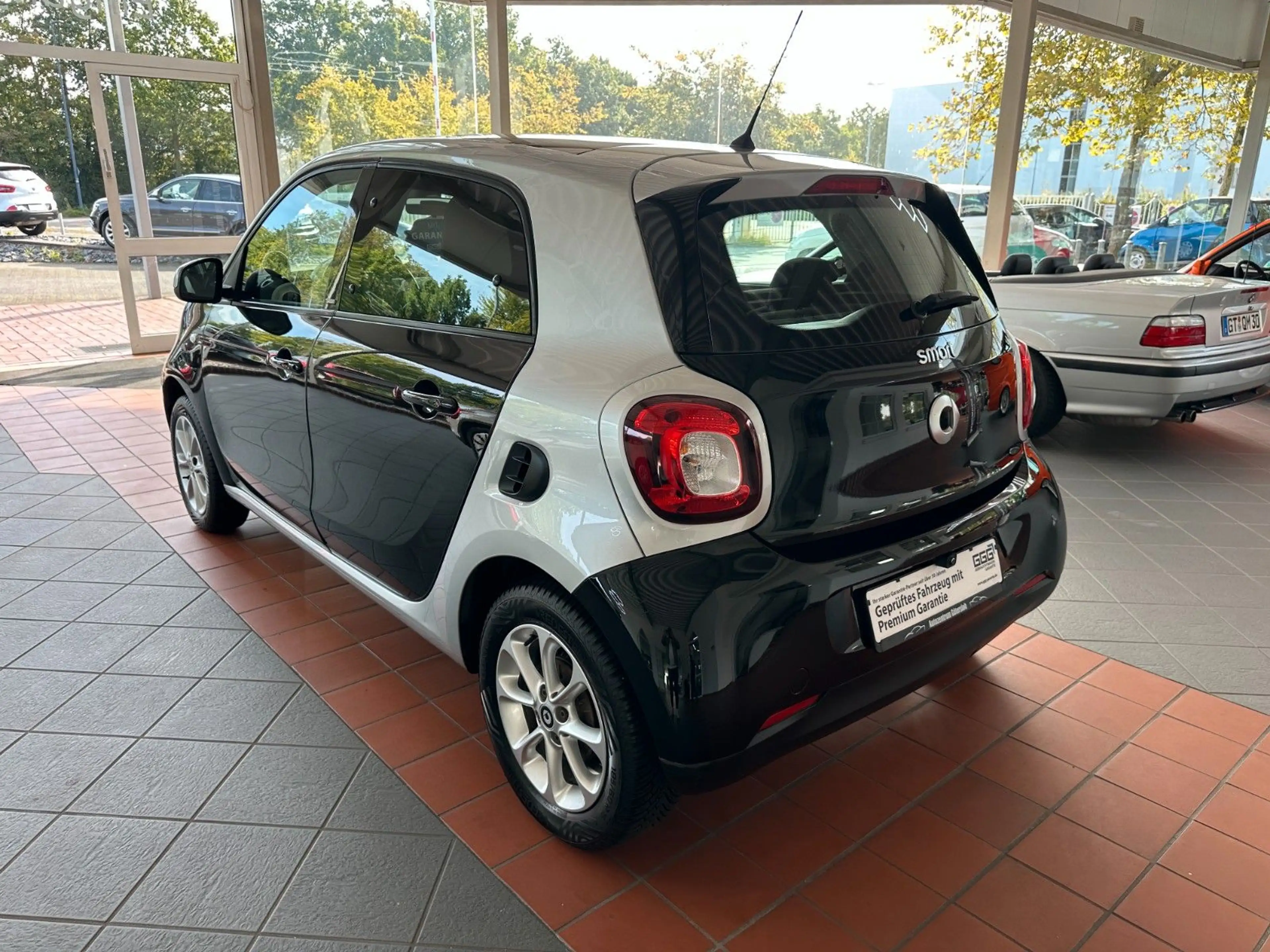 smart forFour forfour* PANORAMA / R.KAMERA / GARANTIE* — photo 4