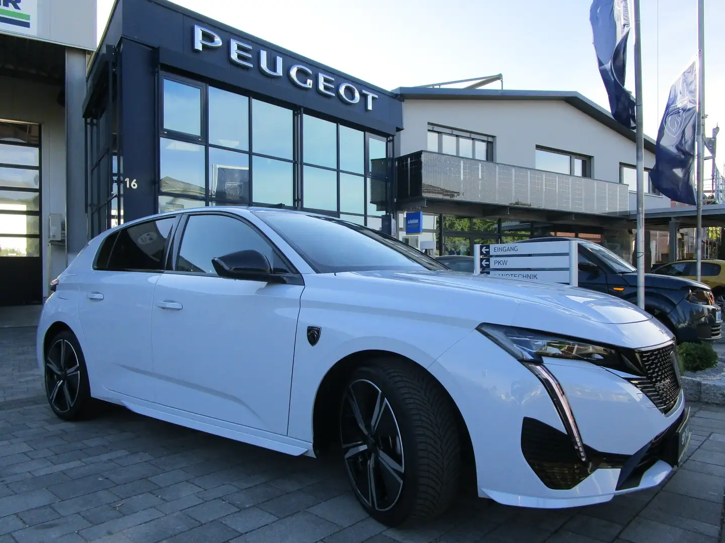 Peugeot 308 GT Weiß - 1