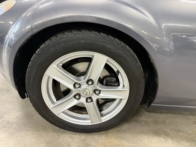Mazda MX-5 view 11