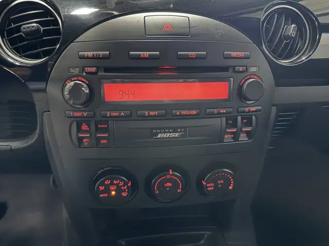 Mazda MX-5 view 14