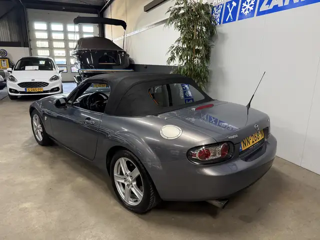 Mazda MX-5 view 10