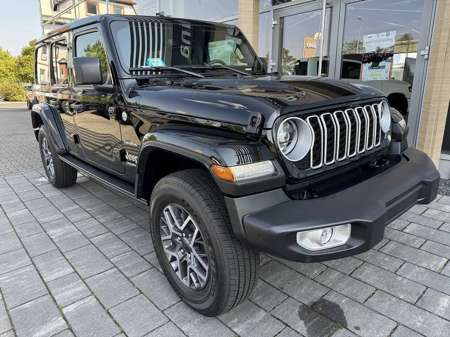 Jeep Wrangler 2.0 Unlim. Sahara MY24 SKY One Touch Чорний - 2