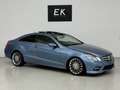 Mercedes-Benz E 350 CGI  Amg-Line Aut. *PANO* *SITZH* *AMBIENTE* *PDC* Blau - thumbnail 3
