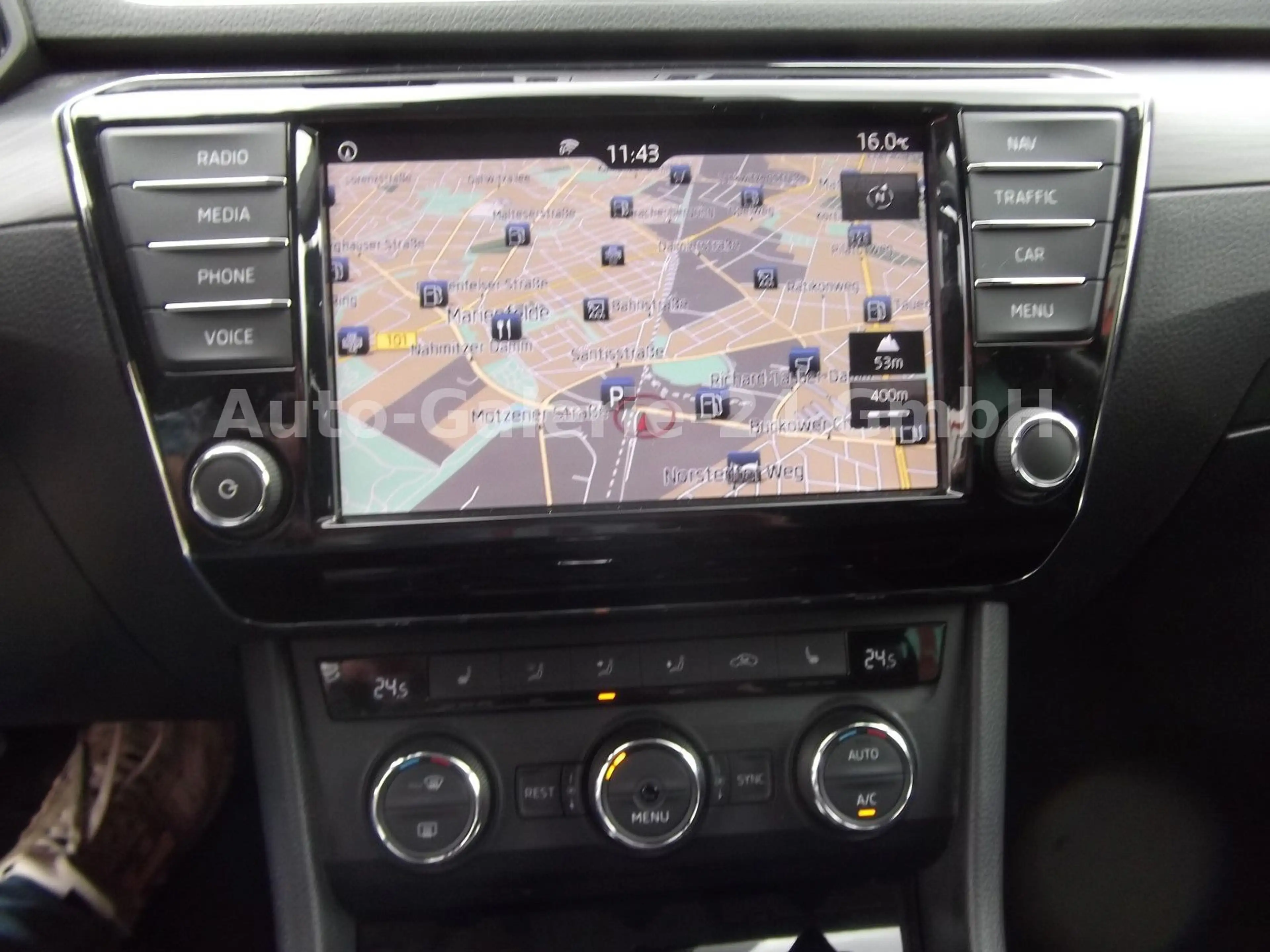 Skoda Superb 1,8 Combi Automatik, Navi, — photo 12