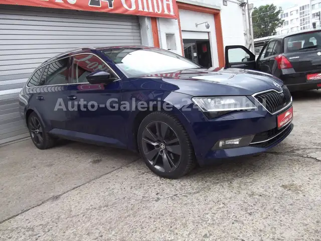 Skoda Superb view 2