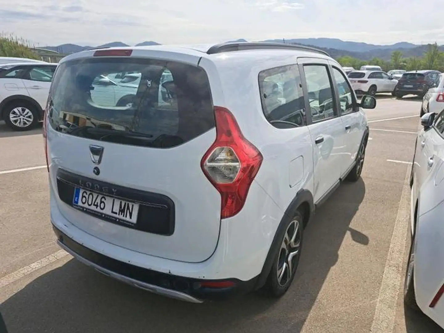 Dacia Lodgy 1.6 GLP Stepway Serie Limitada Aniversario 7pl. 80 Blanco - 2