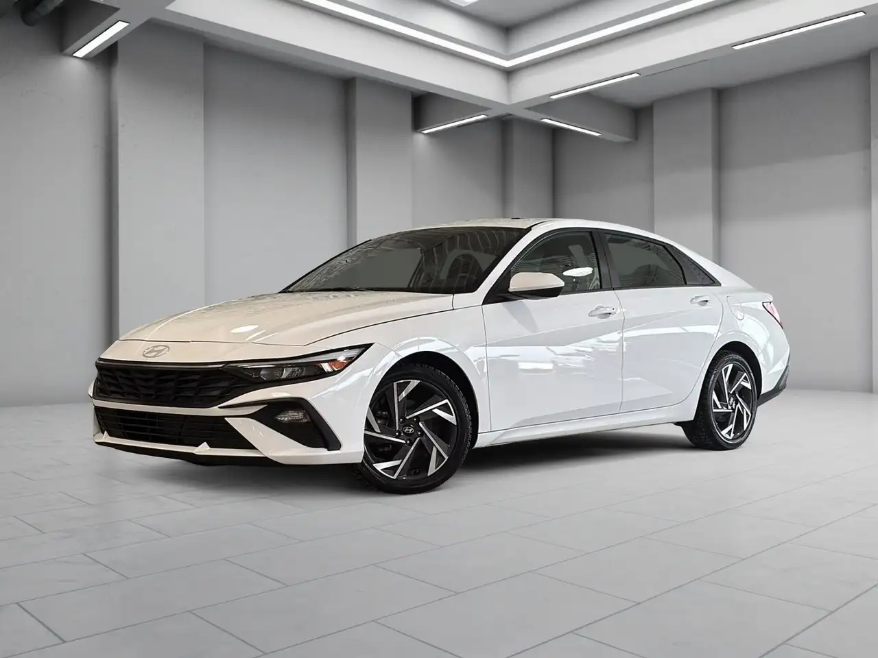 Hyundai ELANTRA снимка Hyundai ELANTRA