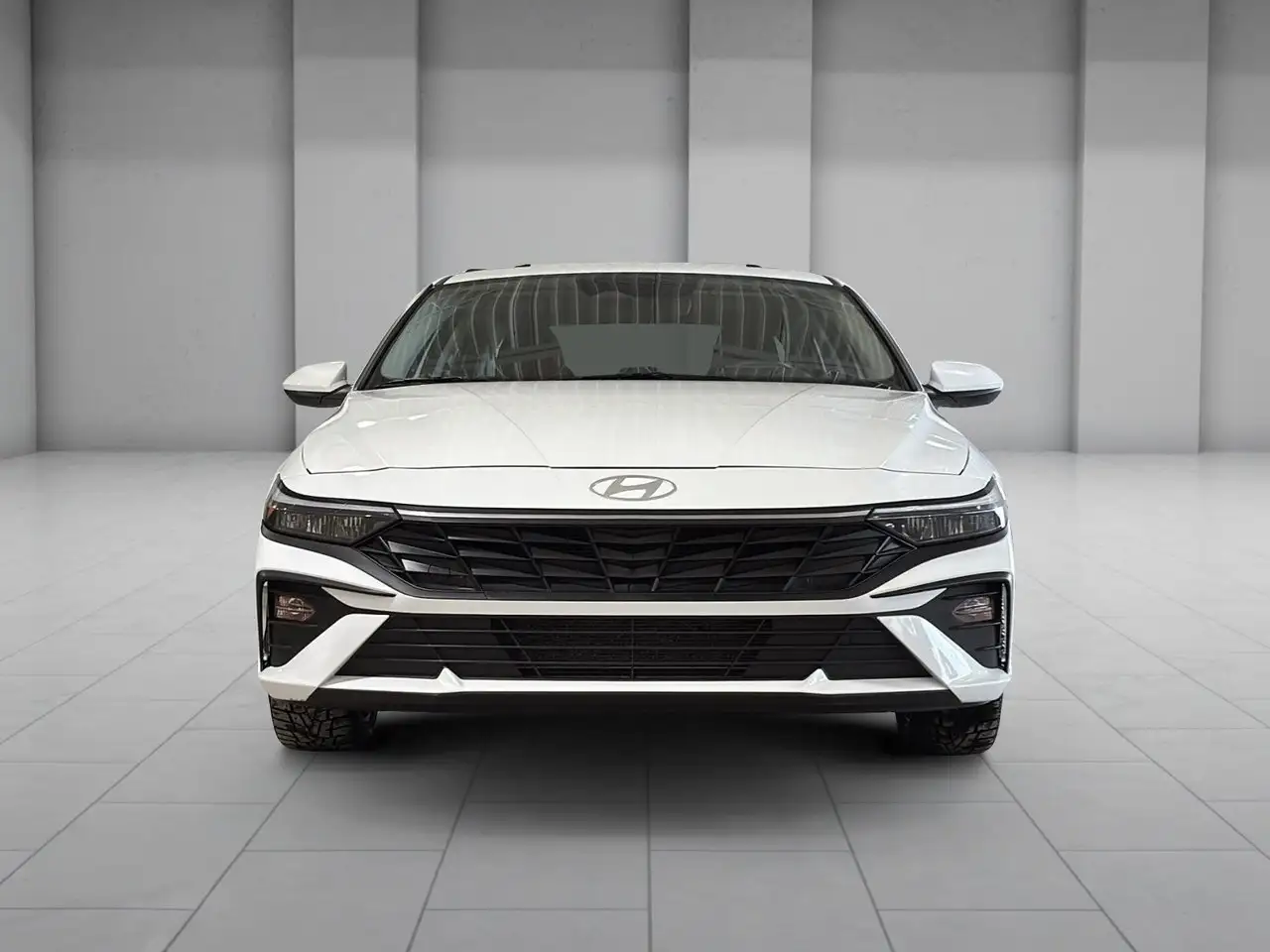 Hyundai ELANTRA снимка Hyundai ELANTRA