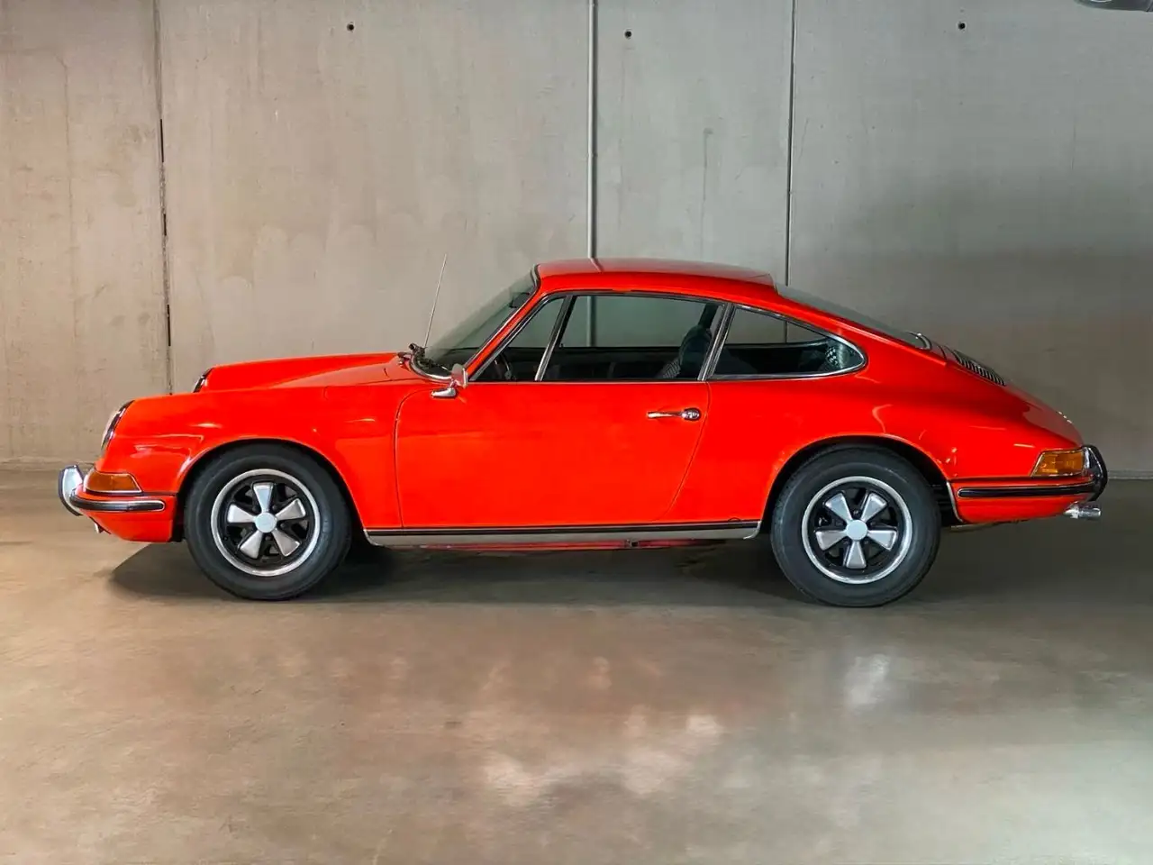 Porsche 911 T 2.4 Coupe | legendäre Ölklappe |, foto 3