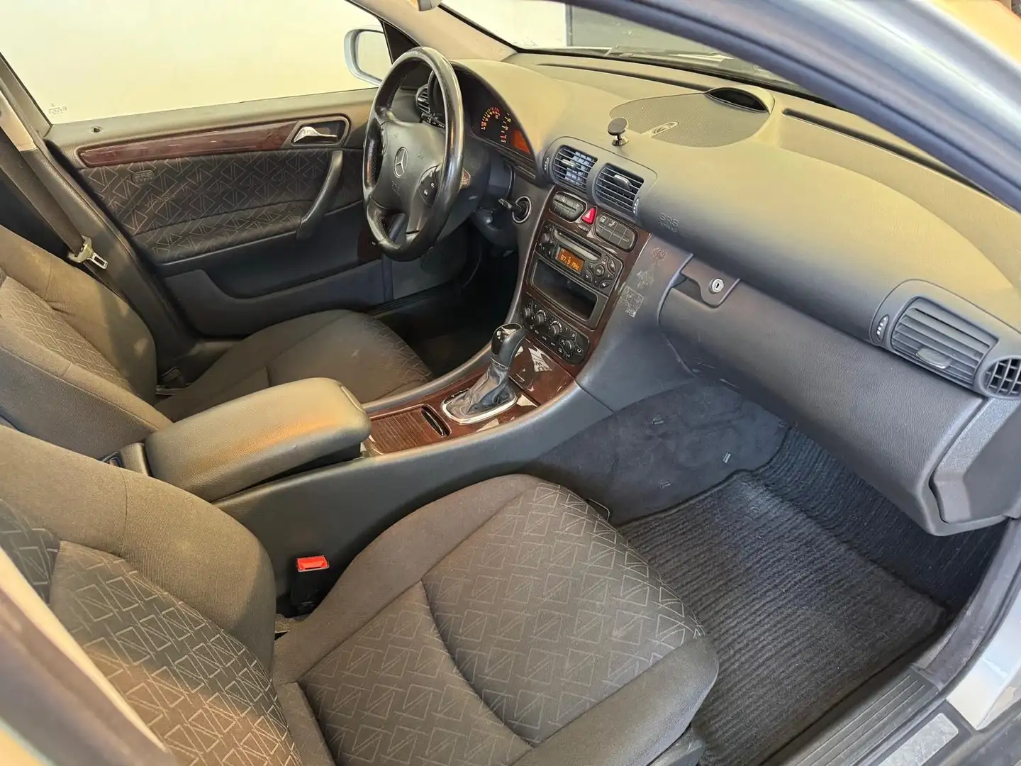 Mercedes-Benz C 180 KOMPRESSOR LIM.*AUT*CLIMATIC*PDC*TEMPO* Silber - 2