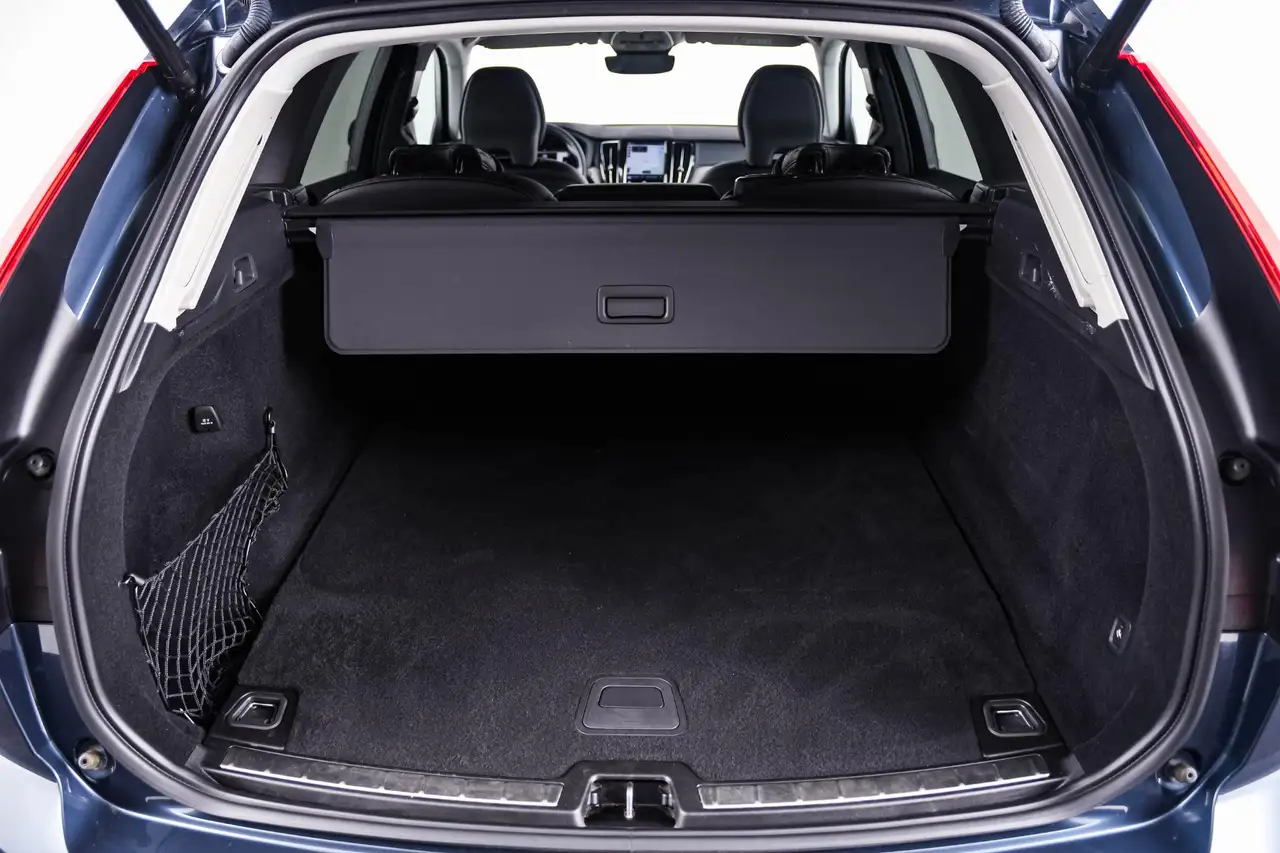 Volvo XC60 2.0 T6 Plug-in hybrid AWD Inscription Trekhaak P, миниатюра 23