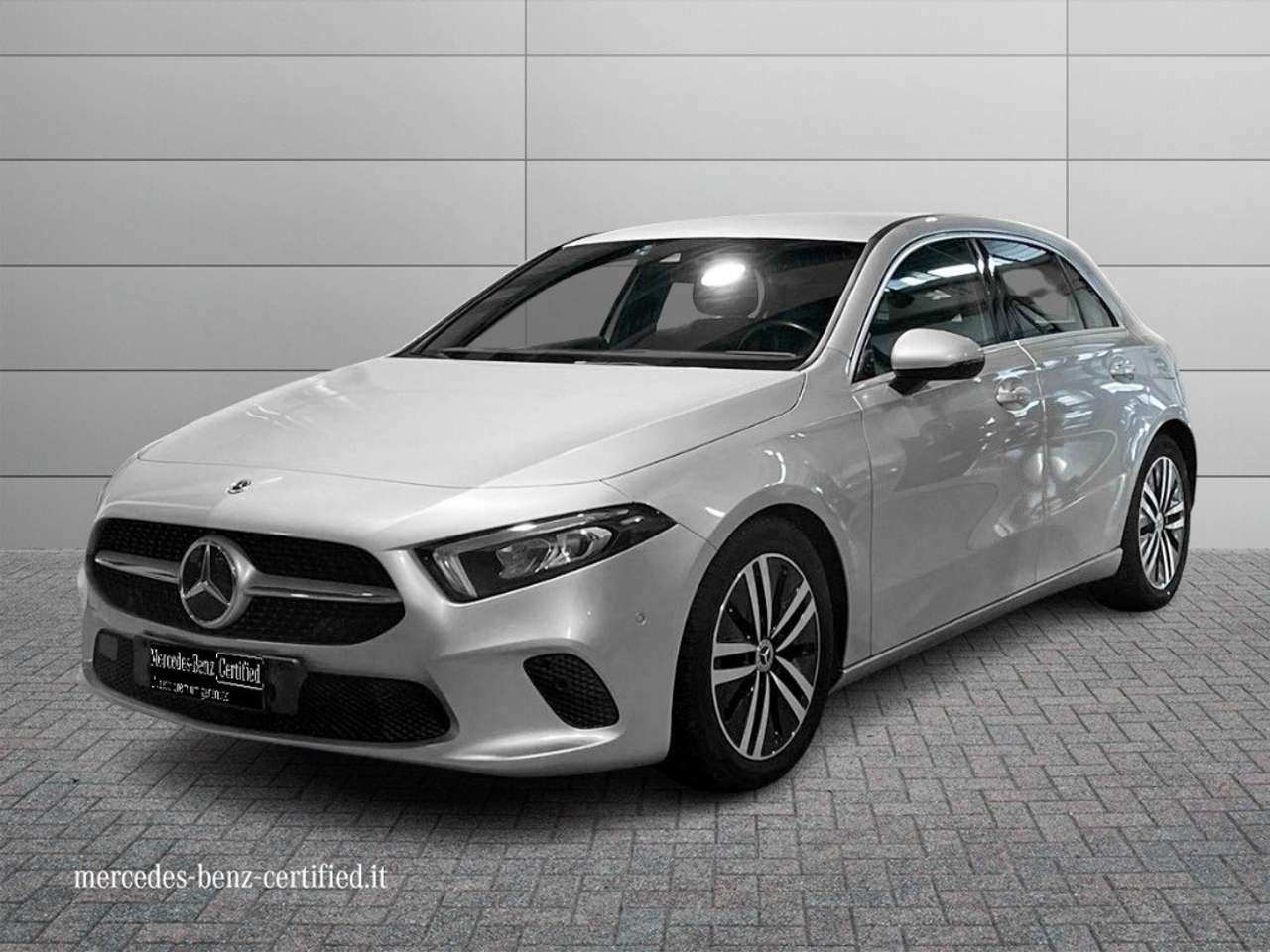 Mercedes-Benz A 180 - A 180 d Sport auto
