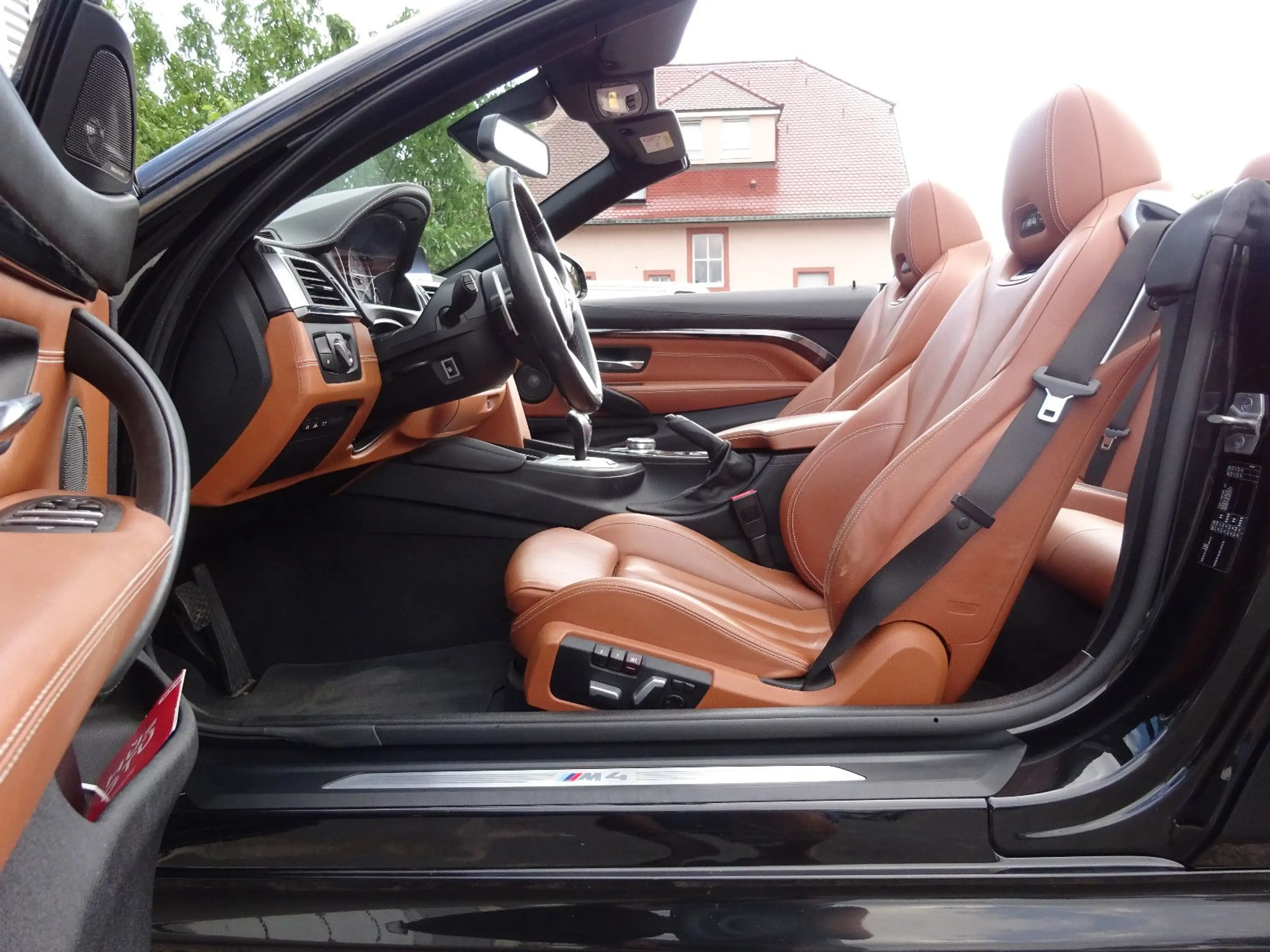 BMW M4 CABRIO COMPETITION LCI (NO OPF) INDIVIDUAL — photo 10