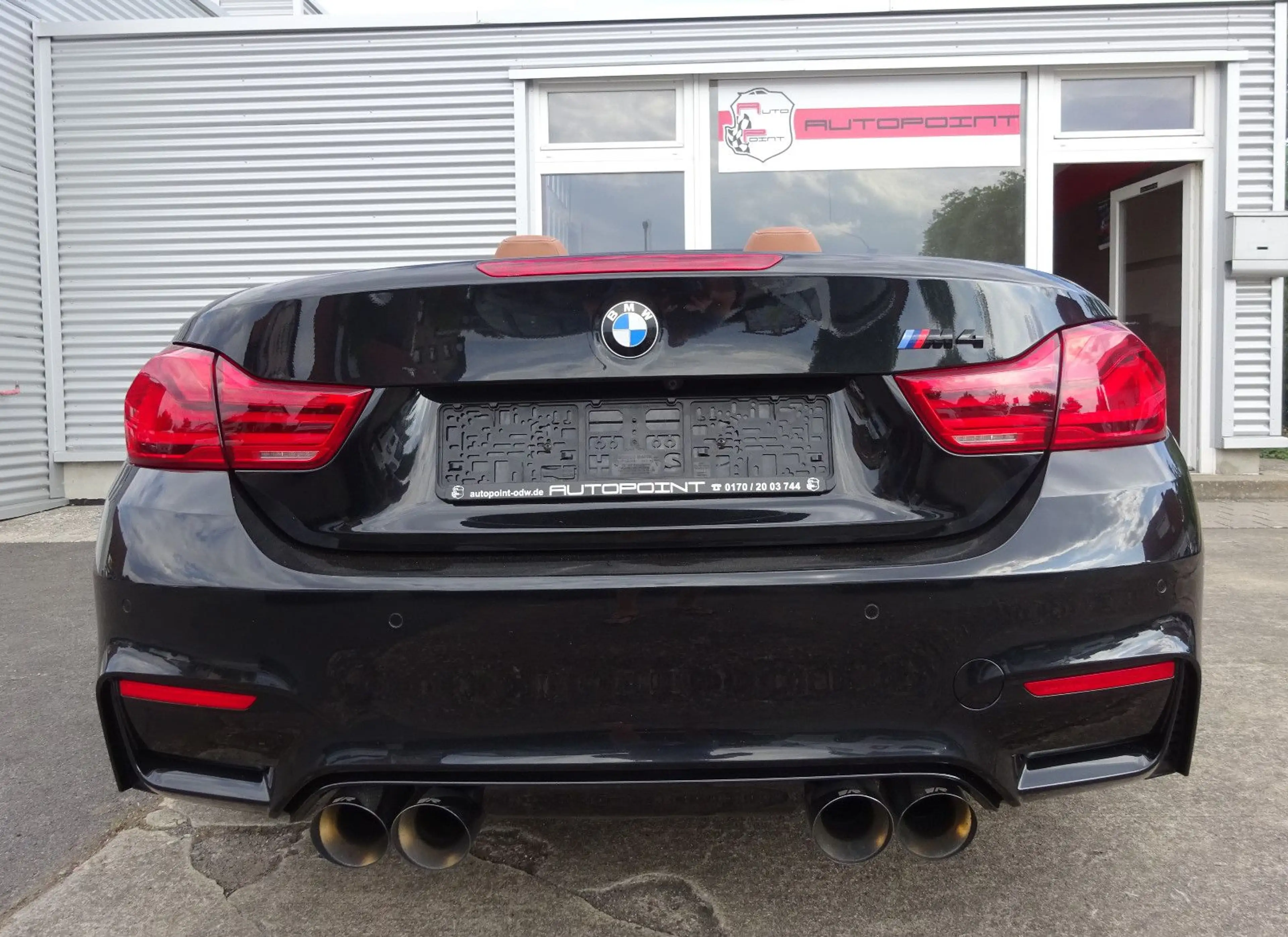 BMW M4 CABRIO COMPETITION LCI (NO OPF) INDIVIDUAL — photo 7