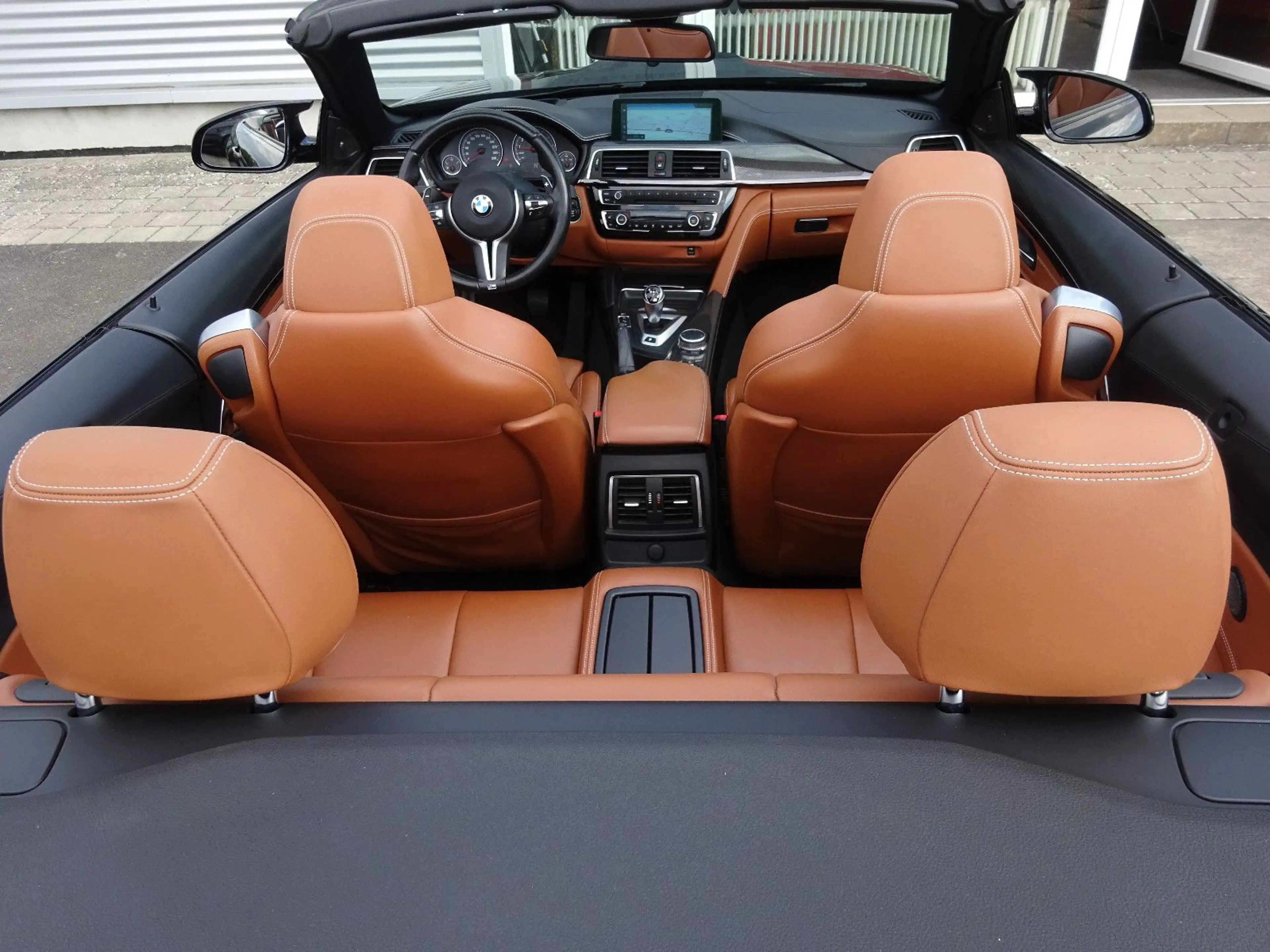 BMW M4 CABRIO COMPETITION LCI (NO OPF) INDIVIDUAL — photo 11