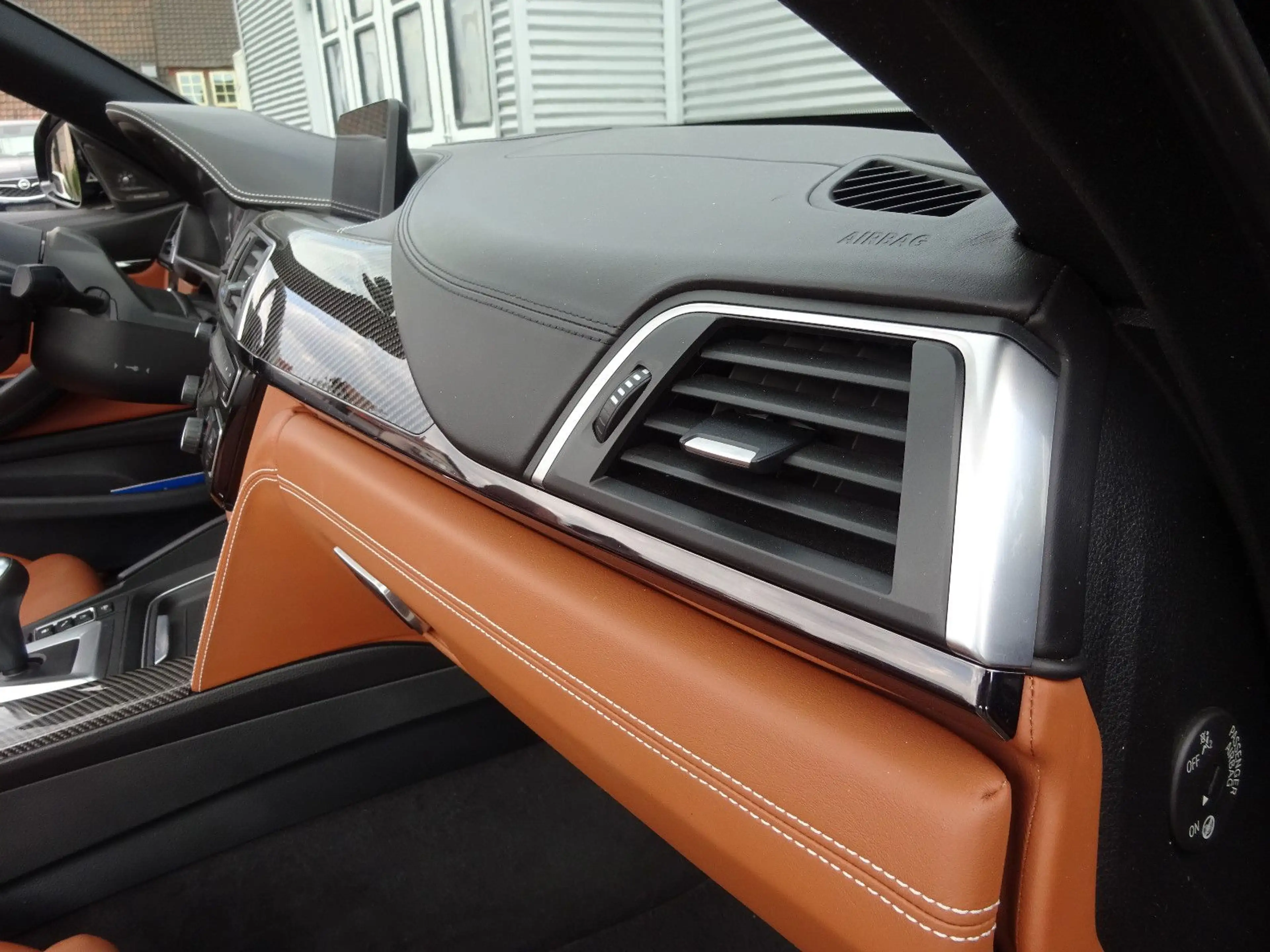 BMW M4 CABRIO COMPETITION LCI (NO OPF) INDIVIDUAL — photo 23