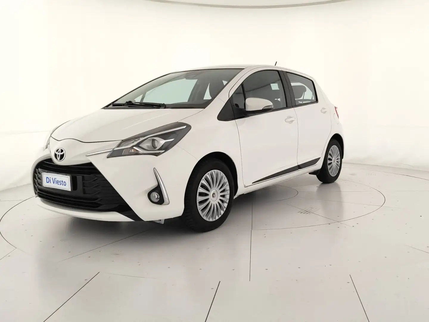 Toyota Yaris 5 porte 1.0 vvt-i active - 1