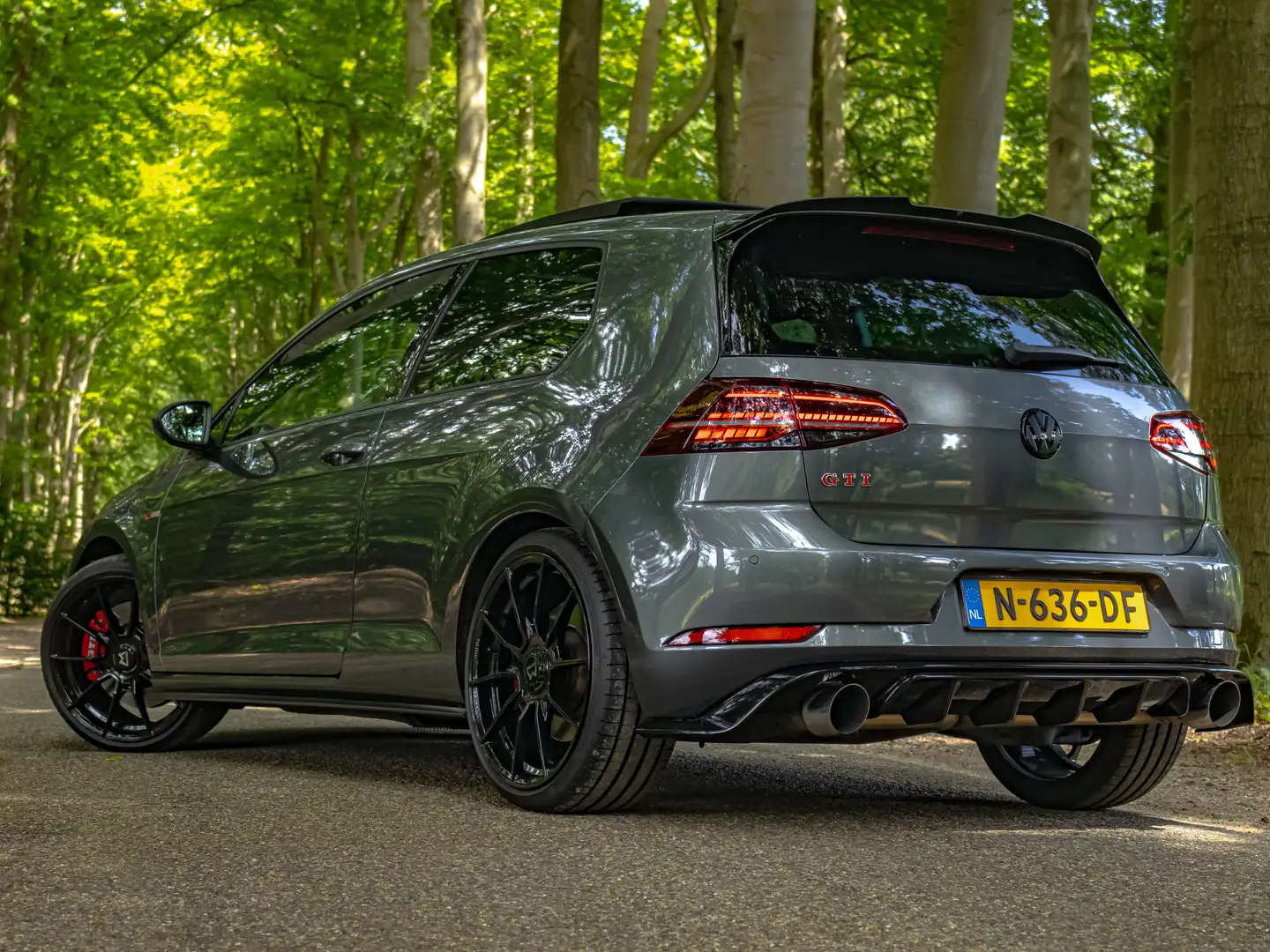 Volkswagen Golf GTI 7.5 Performance | Pano | 3 Inch | Motec | Stage 1 Grijs - 2