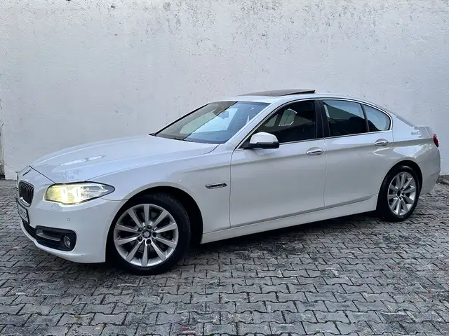 BMW 530 d Lim xDrive/Navi/LED/Leder/Schiebedach