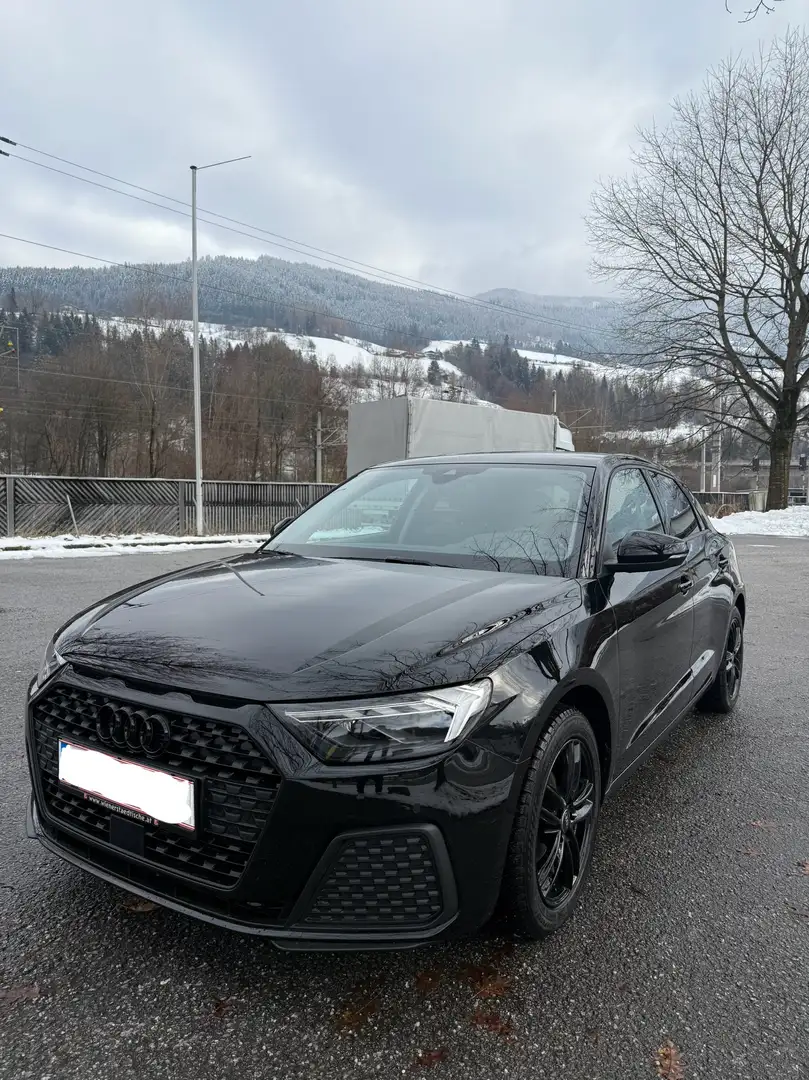 Audi A1 SB 25 TFSI intense - 1