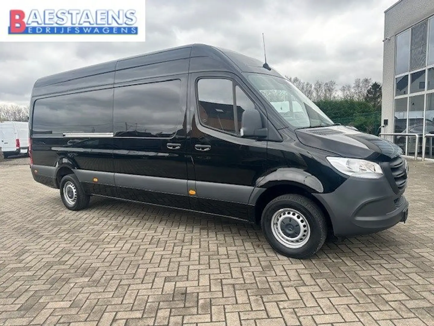 Mercedes-Benz Sprinter 317 CDI L3H2 AUTOMAAT € 36500 EX BTW Schwarz - 1