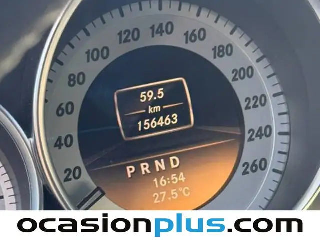 Mercedes-Benz C-Class view 8