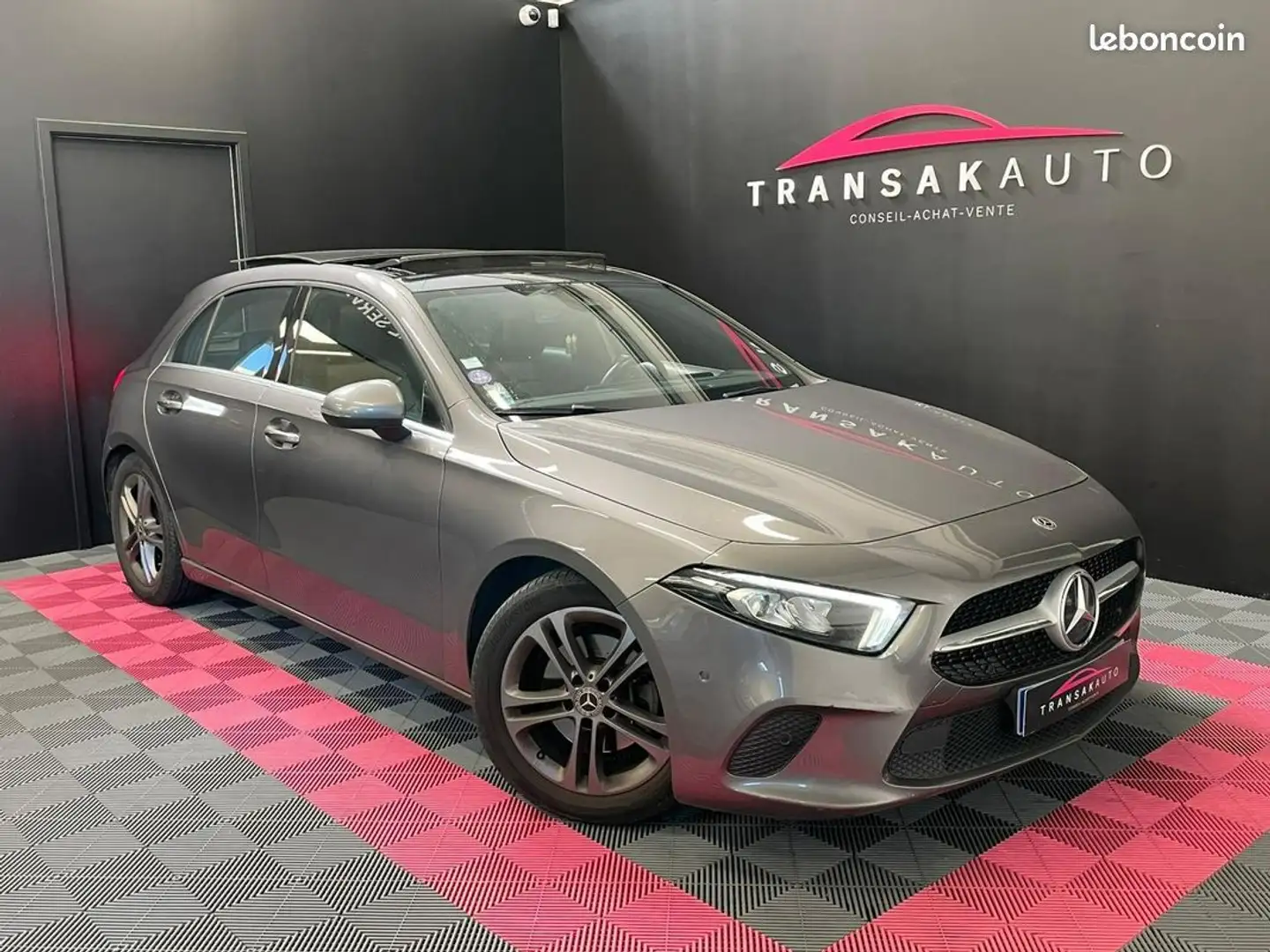 Mercedes-Benz A 200 MERCEDES BUSINESS 200 7G-DCT 163 ch TOIT OUVRANT SECONDE MAIN ORIGINE FRANCE Grau - 1
