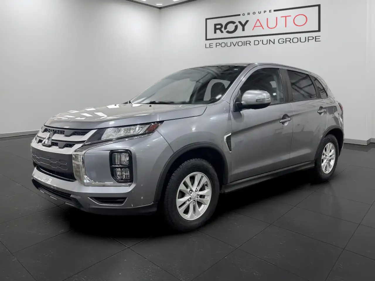 2020 Mitsubishi RVR