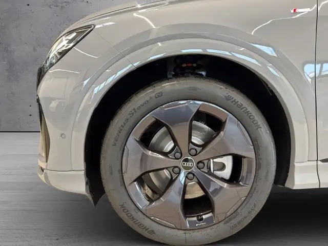Audi Q4 E-Tron view 4